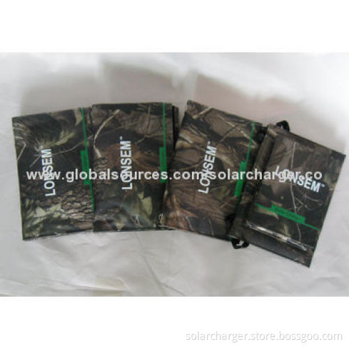 Camouflage Branches Foldable Solar Charger, Up to 5V/2A Output